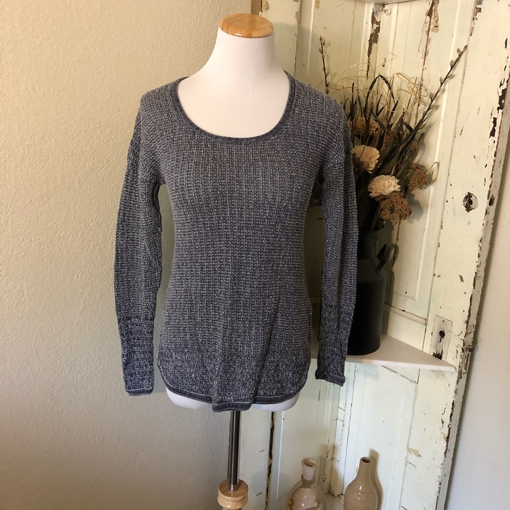 Donated Vera by Vera Wang Sweater